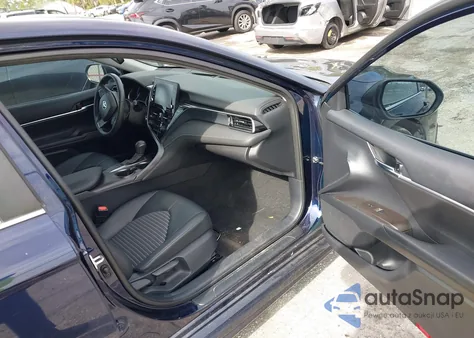 2022 Toyota Camry Se z USA, uszkodzony, nr VIN 4T1S11AK8NU047140